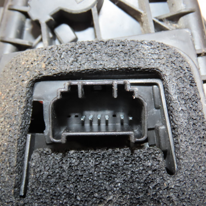 Feu arrière droit occasion TOYOTA AYGO I Phase 2 01-2009->06-2012 1.0 VVTI 815510H070 3