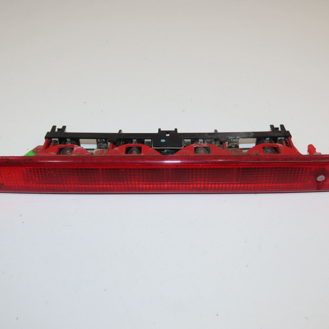 Feux stop supplementaire occasion TOYOTA AYGO I Phase 2 01-2009->06-2012 1.0 VVTI 815700H010 1