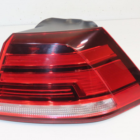 Feu arrière droit occasion  5G0945096Q