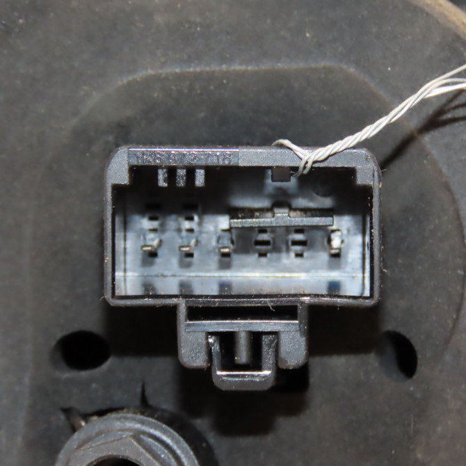 Feu arrière gauche occasion  5G0945095Q 3