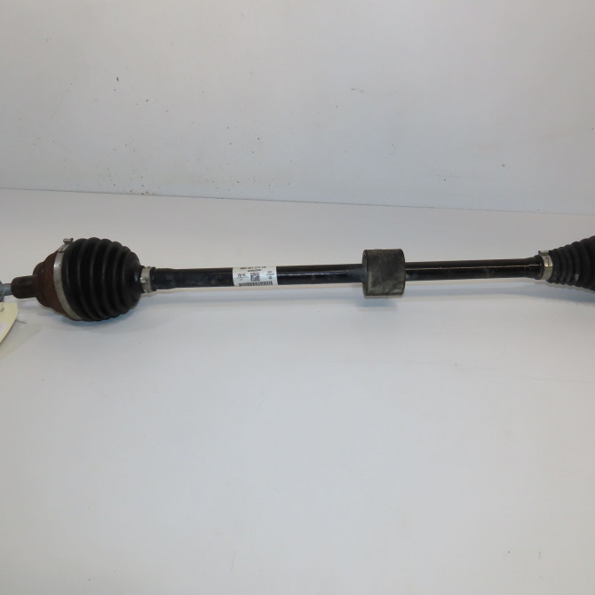 Transmission avant droite occasion  5Q0407272EB 1