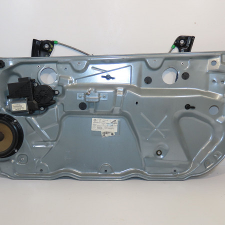 Mecanisme + moteur lève-glace avant droit occasion VOLKSWAGEN POLO IV Phase 2 05-2005->09-2009 1.4 TDI 70ch 6Q3837462J