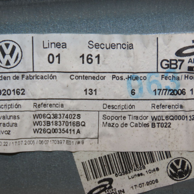 Mecanisme + moteur lève-glace avant droit occasion VOLKSWAGEN POLO IV Phase 2 05-2005->09-2009 1.4 TDI 70ch 6Q3837462J 6