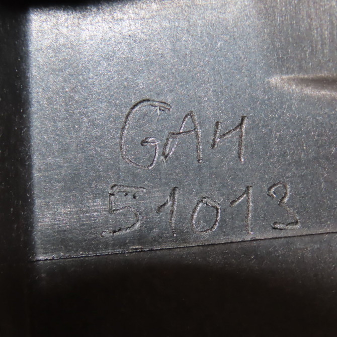 Volet de trappe carburant occasion  5G0809909GRU 4