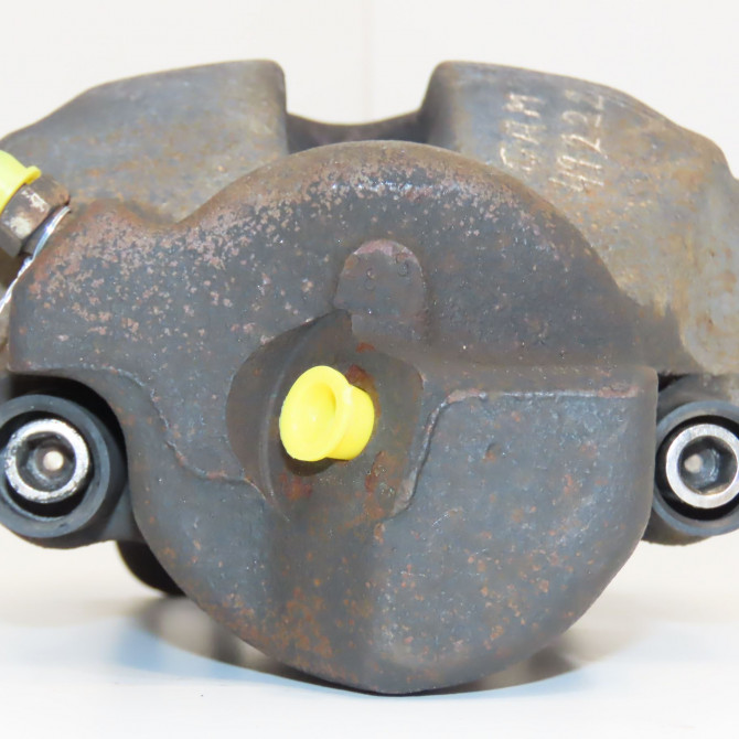 Etrier de frein avant gauche occasion B.M.W. X5 I Phase 1 04-2000->12-2006 3.0d 218ch 34116773131 3