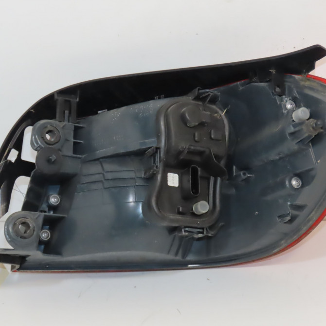 Feu arrière gauche occasion  63217296097 2