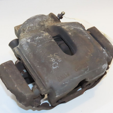 Etrier de frein avant droit occasion B.M.W. X5 I Phase 1 04-2000->12-2006 3.0d 218ch 34116773132