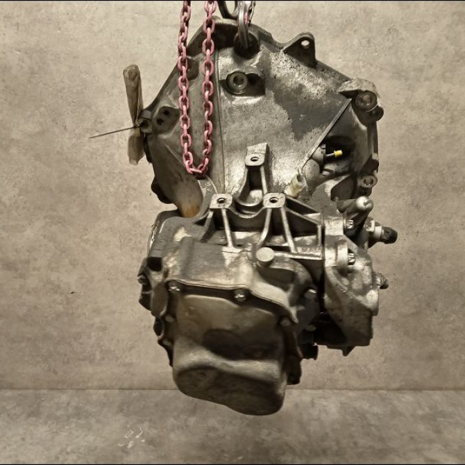 Boîte à vitesse mecanique occasion OPEL CORSA III Phase 2 08-2003->09-2006 1.3 CDTI 55565135 4