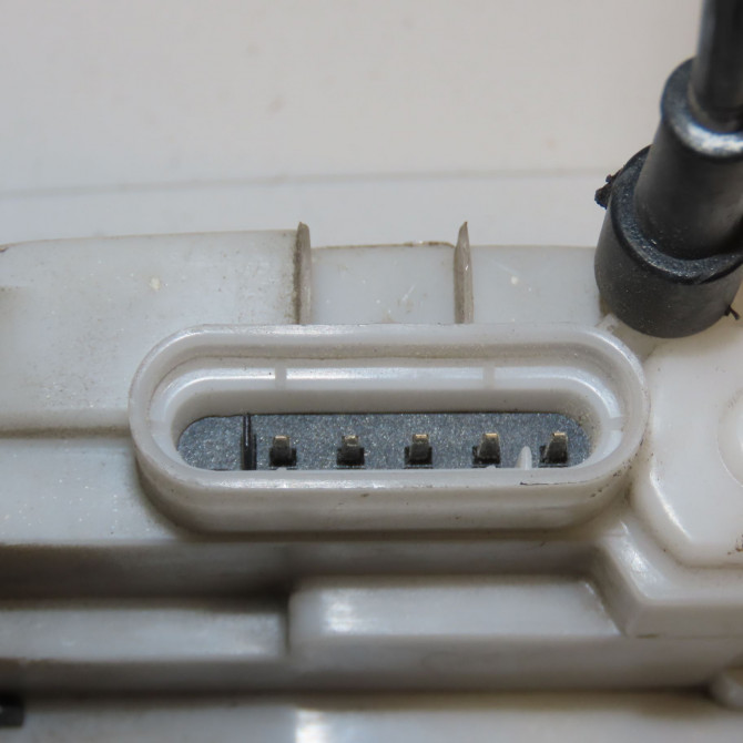 Serrure porte avd occasion CITROEN C3 I Phase 1 04-2002->10-2005 1.4 HDi 9136N5 4