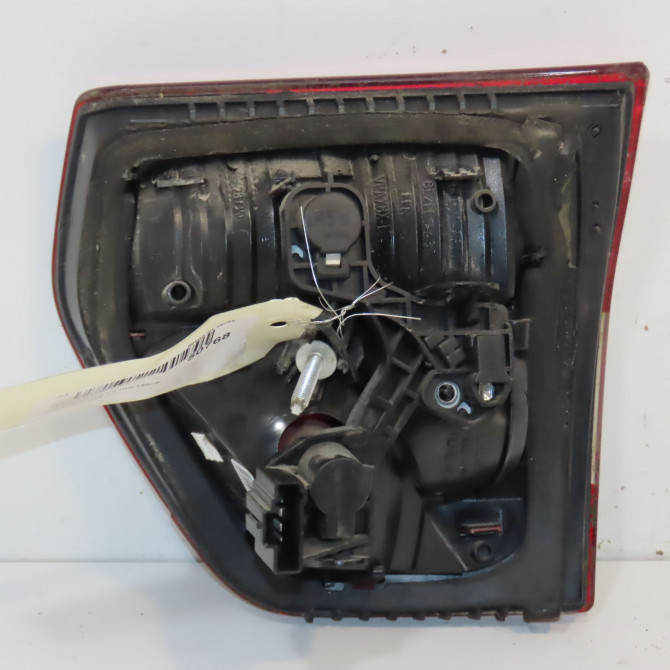 Feu arrière interieur gauche occasion CITROEN C5 II Phase 1 04-1995->04-1999 2.0 HDI 160ch 6350LW 2