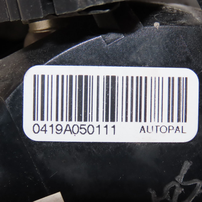 Feu arrière interieur gauche occasion CITROEN C5 II Phase 1 04-1995->04-1999 2.0 HDI 160ch 6350LW 4