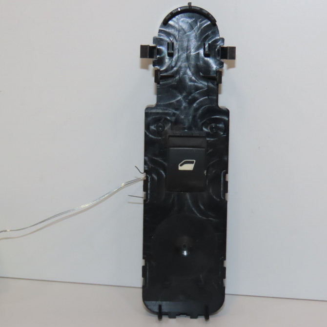 Commande lève-glace porte avant droite occasion CITROEN C5 II Phase 1 04-2008->... 2.0 HDI 180ch 6490Y8 1