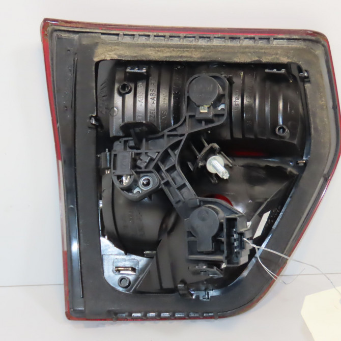 Feu arrière intérieur droit occasion CITROEN C5 II Phase 1 04-2008->... 2.0 HDI 180ch 6351LW 2