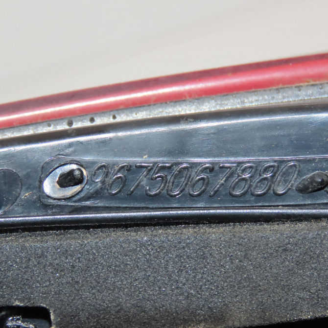 Feu arrière intérieur droit occasion CITROEN C5 II Phase 1 04-2008->... 2.0 HDI 180ch 6351LW 4