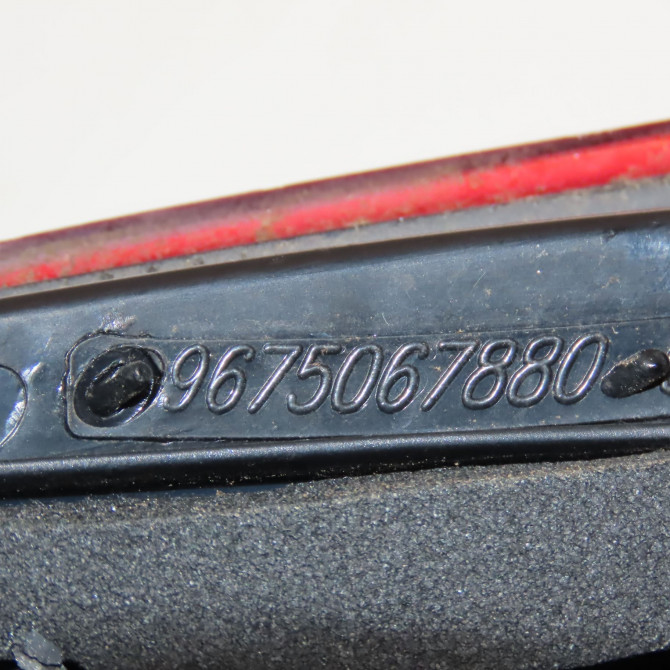 Feu arrière intérieur droit occasion CITROEN C5 II Phase 1 04-1995->04-1999 2.0 HDI 140ch 6351LW 4