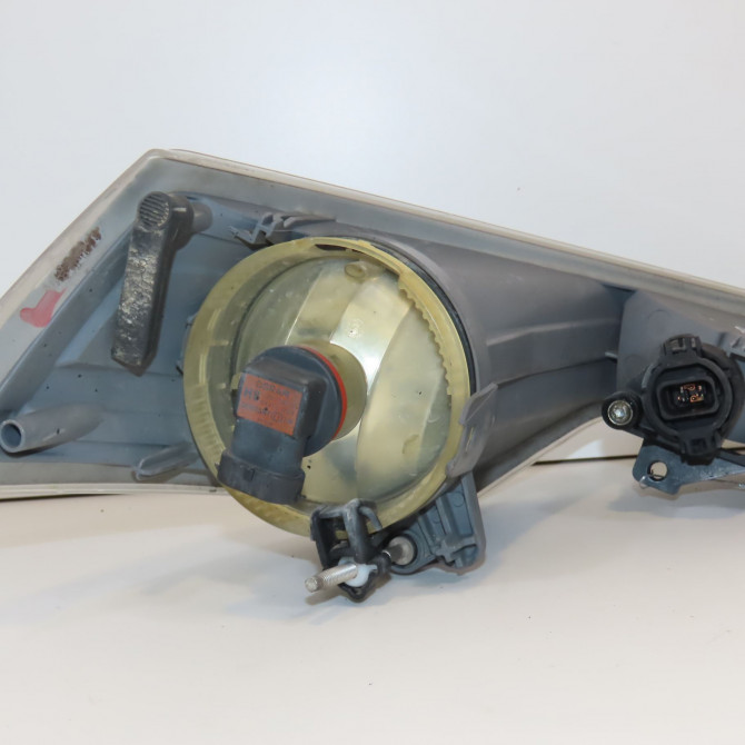 Phare antibrouillard avant gauche occasion CITROEN C5 II Phase 1 04-1995->04-1999 2.0 HDI 140ch 2