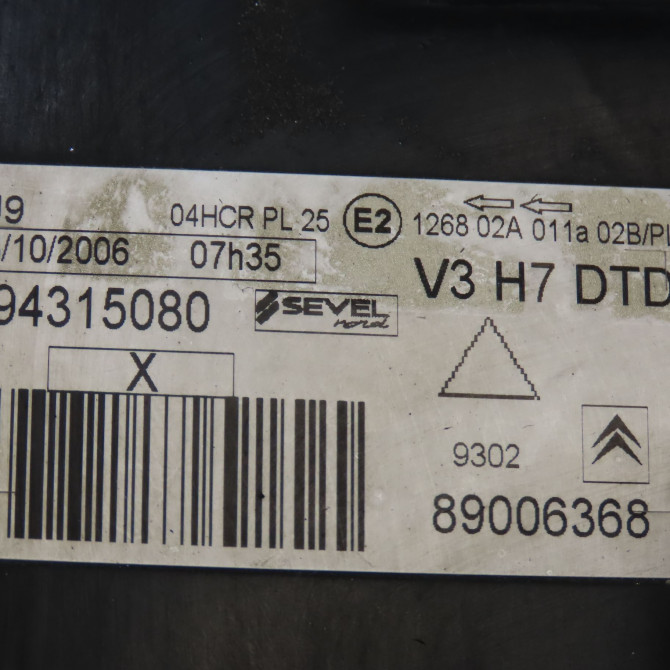 Phare droit occasion CITROEN C8 Phase 1 06-2002->... 2.0 HDi 138ch 620615 4