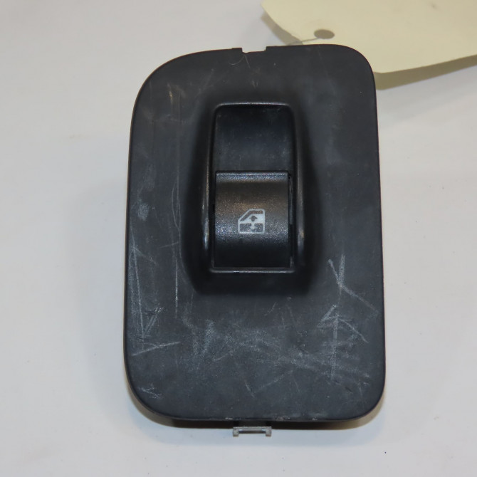 Commande lève-glace porte avant droite occasion CITROEN NEMO Phase 1 09-2008->... 1.4 HDi 6490H0 1