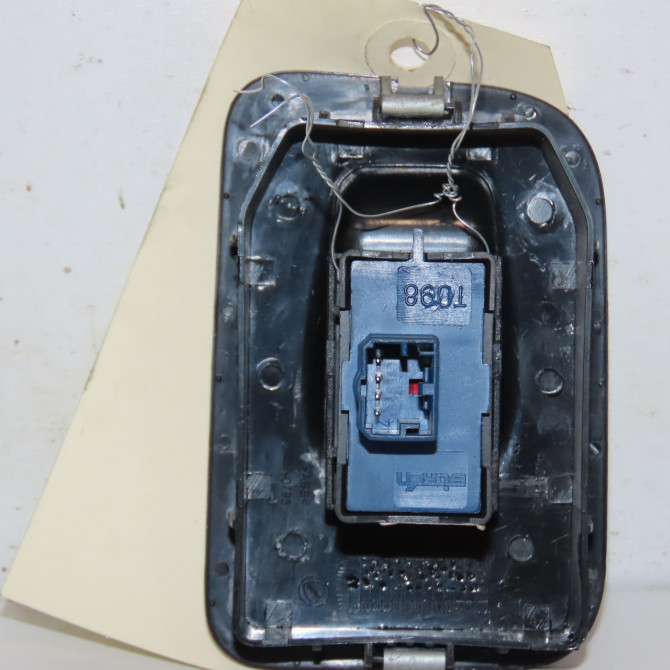 Commande lève-glace porte avant droite occasion CITROEN NEMO Phase 1 09-2008->... 1.4 HDi 6490H0 2