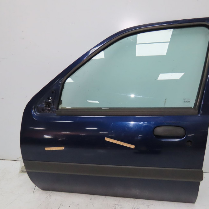 Porte avant gauche occasion FORD FIESTA IV Phase 2 09-1999->09-2002 1.8 D 1007037 1