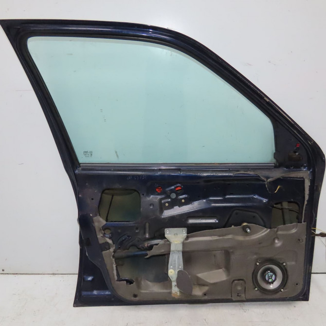 Porte avant gauche occasion FORD FIESTA IV Phase 2 09-1999->09-2002 1.8 D 1007037 2