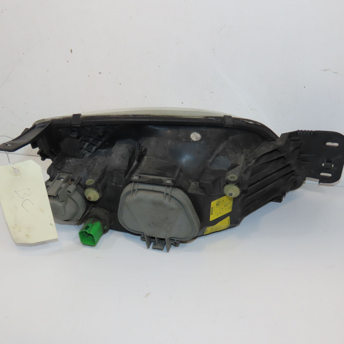 Phare gauche occasion FORD FIESTA IV Phase 2 09-1999->09-2002 1.8 D 2