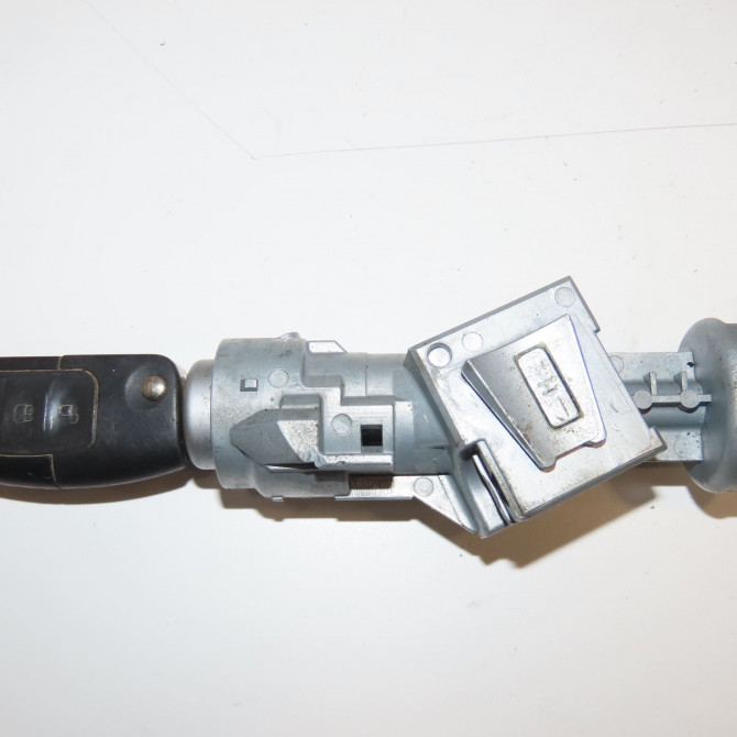 Kit serrures + antivol occasion FORD FOCUS II 1718174 2