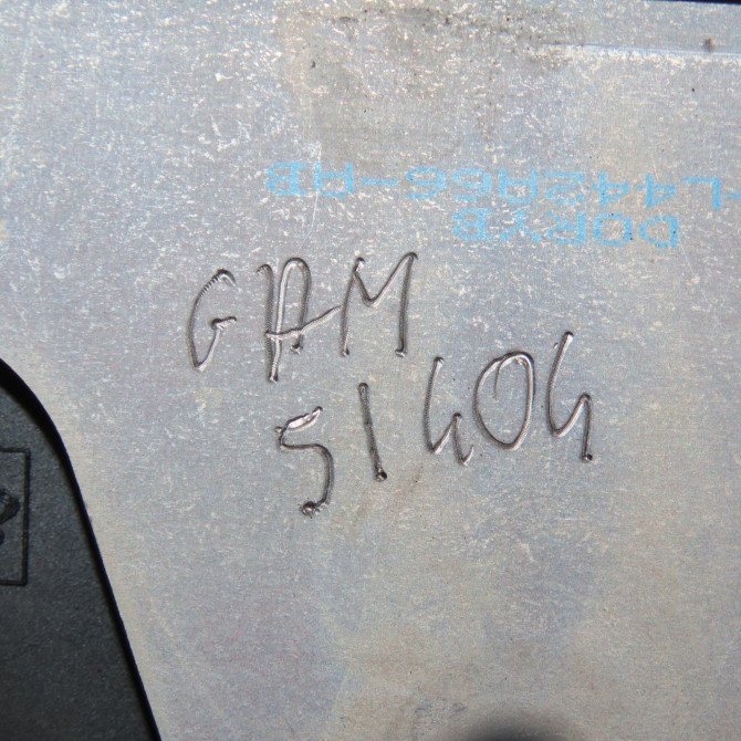 Serrure coffre arrière occasion FORD FOCUS II 1437754 4