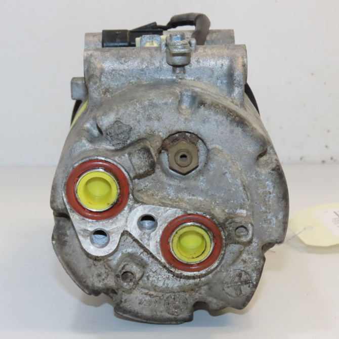 Compresseur air conditionne occasion FORD FOCUS II 1796856 4