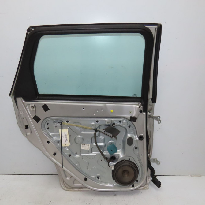 Porte arrière gauche occasion FORD FOCUS II Phase 1 04-1995->04-1999 1.6 TDCI 90ch 1505769 2