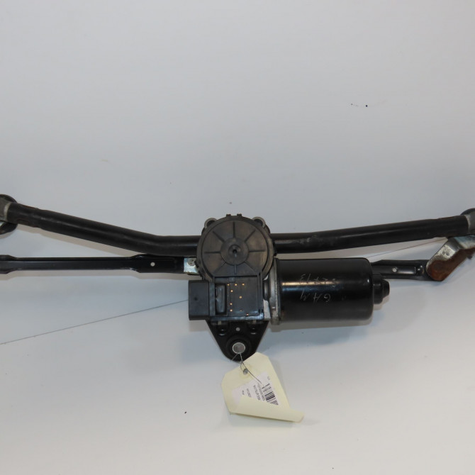 Moteur essuie-glace avant occasion HYUNDAI I 30 I Phase 1 04-1995->04-1999 1.6 CRDI 115ch 981101H000 2