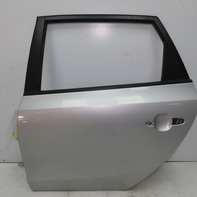 Porte arrière gauche occasion HYUNDAI I 30 I Phase 1 04-1995->04-1999 1.6 CRDI 115ch 770032L210 1