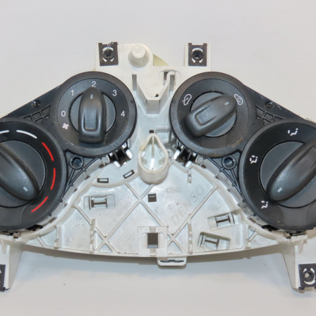 Commande de chauffage occasion FORD KA II Phase 1 10-2008->... 1.3 TDCI 75ch 1568587