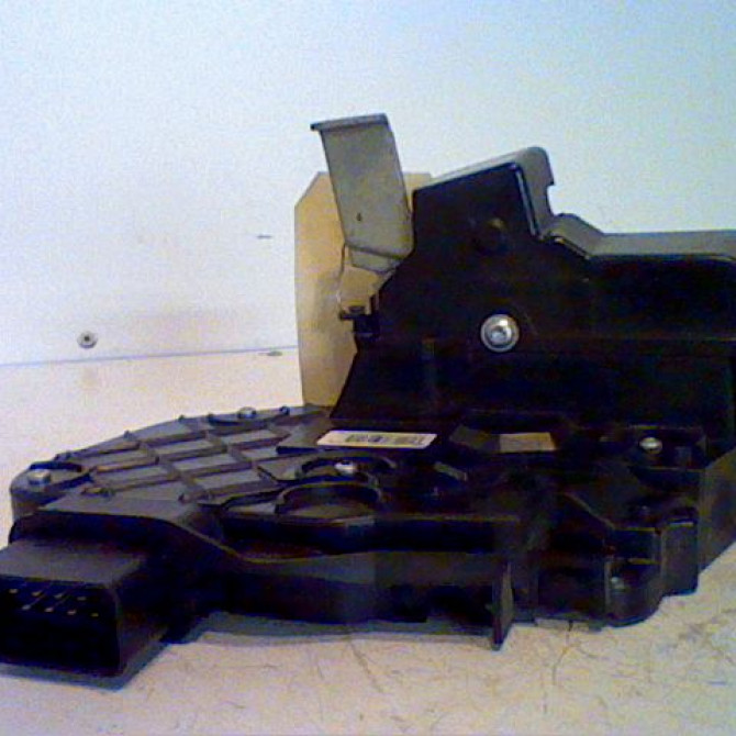 Serrure porte avd occasion FORD FOCUS II Phase 1 09-2004->12-2007 2.0 TDCI 136ch 1530528 1