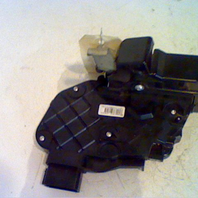 Serrure porte avd occasion FORD FOCUS II Phase 1 09-2004->12-2007 2.0 TDCI 136ch 1530528 2