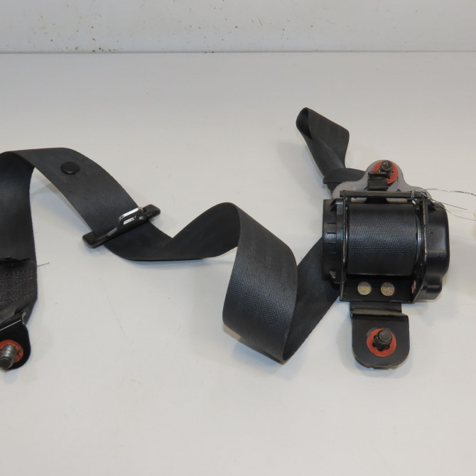 Ceinture arrière gauche occasion KIA SPORTAGE II Phase 1 09-2004->11-2007 2.0 CRDI 140ch 898101F000WK 1