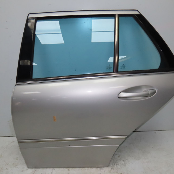 Porte arrière gauche occasion MERCEDES CLASSE C II Phase 1 04-1995->04-1999 C220CDI 150ch 2037301105 1