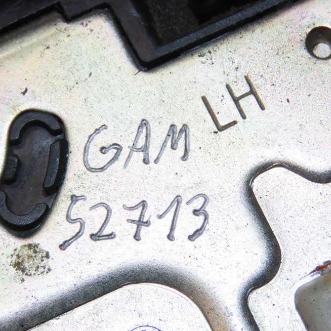 Serrure porte avg occasion HYUNDAI I 30 I Phase 1 04-1995->04-1999 1.6 CRDI 115ch 813102L020 8