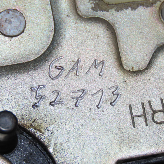 Serrure porte ard occasion HYUNDAI I 30 I Phase 1 04-1995->04-1999 1.6 CRDI 115ch 814202L200 8