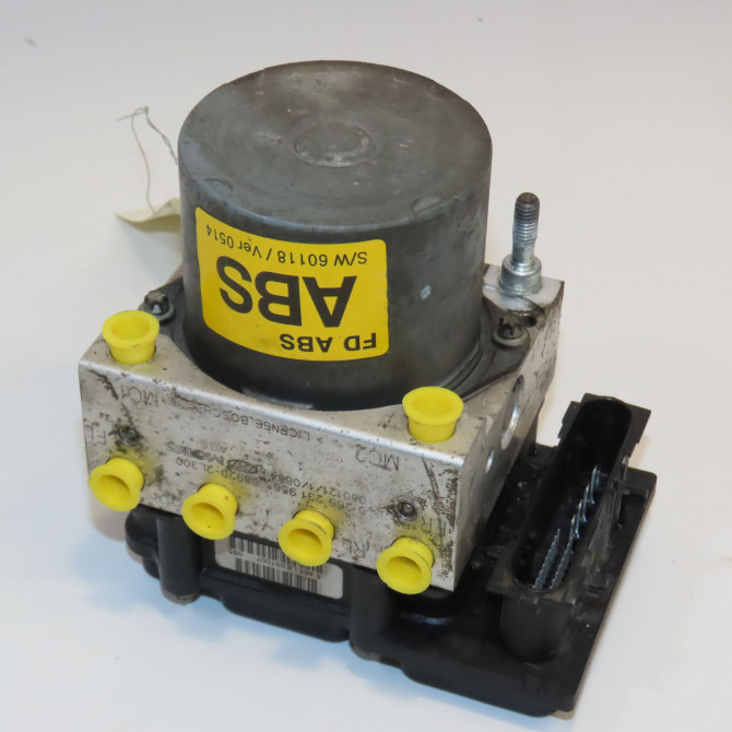 Unité hydraulique ABS occasion HYUNDAI I 30 I Phase 1 04-1995->04-1999 1.6 CRDI 115ch 589202L500 1