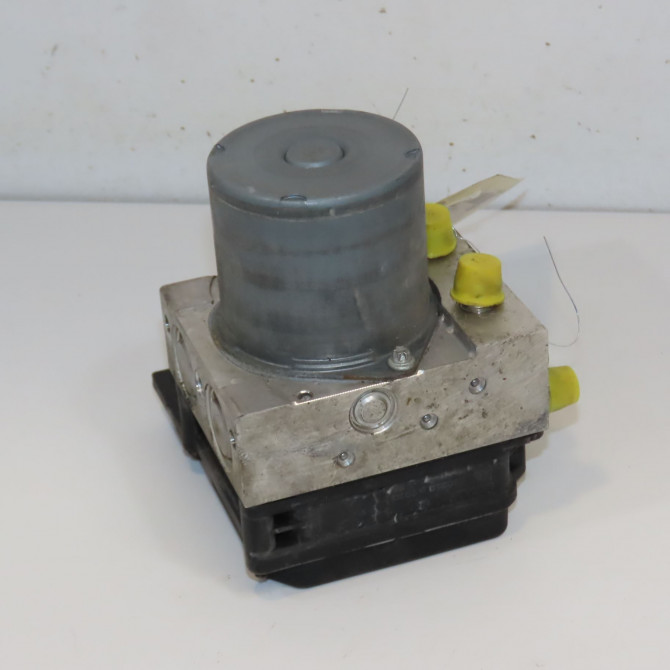 Unité hydraulique ABS occasion MERCEDES CLASSE B I Phase 2 04-2008->09-2011 B 180 CDi 110ch 64316812 3