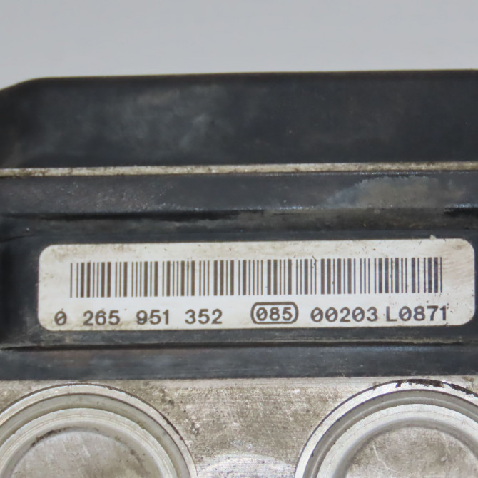 Unité hydraulique ABS occasion MERCEDES CLASSE B I Phase 2 04-2008->09-2011 B 180 CDi 110ch 64316812 4