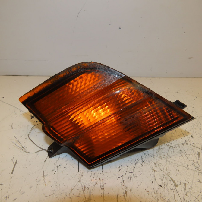 Clignotant droit occasion NISSAN MICRA III Phase 1 01-2003->07-2005 1.5 DCI 65ch 26130AX600 1