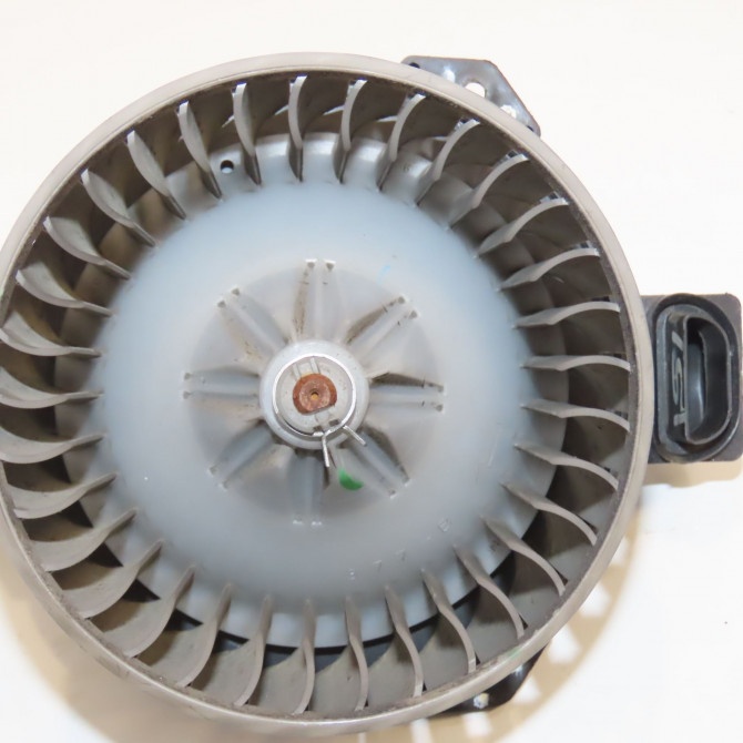Ventilateur de chauffage occasion NISSAN PIXO Phase 1 05-2009->... 1.0i 12v 68ch 272264A00C 2