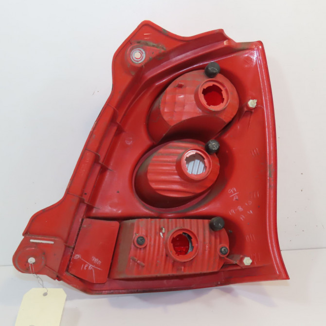 Feu arrière gauche occasion NISSAN PIXO Phase 1 05-2009->... 1.0i 12v 68ch 265554A00G 2