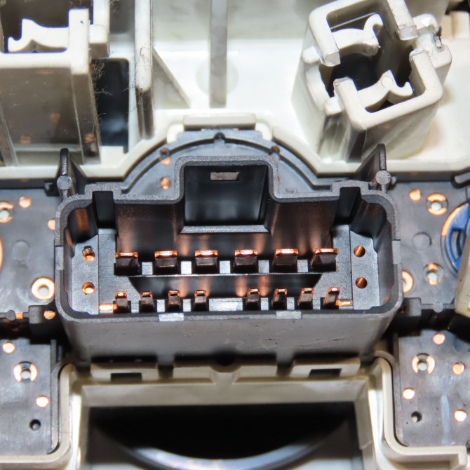 Commande de chauffage occasion NISSAN MICRA III Phase 1 01-2003->07-2005 1.2i 80ch 27510AX74A 3