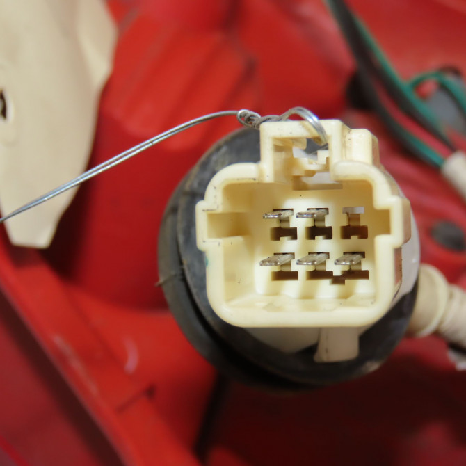 Feu arrière gauche occasion NISSAN PIXO Phase 1 05-2009->... 1.0i 12v 68ch 265554A00G 3