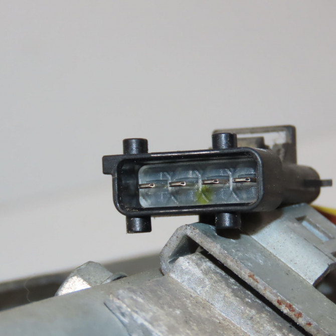 Moteur essuie-glace avant occasion OPEL VECTRA III Phase 2 10-2005->06-2007 1.9 CDTI 120ch 93185526 3