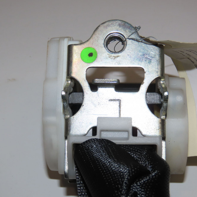 Ceinture arrière gauche occasion OPEL VECTRA III Phase 2 10-2005->06-2007 1.9 CDTI 120ch 13199077 3