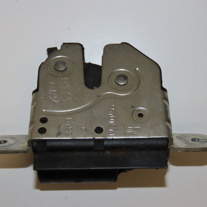 Serrure hayon occasion OPEL CORSA IV Phase 2 01-2011->03-2015 1.2i 85ch 55701971 1